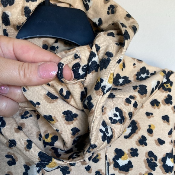 Love, Fire Animal Print Hoodie - Picture 4 of 6